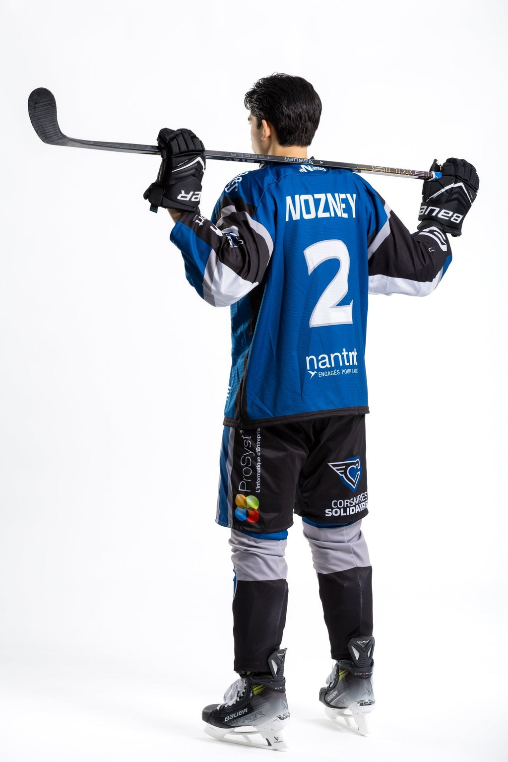 Maillot Domicile 25/26 porté par Ben WOZNEY - Le Shop des Corsaires